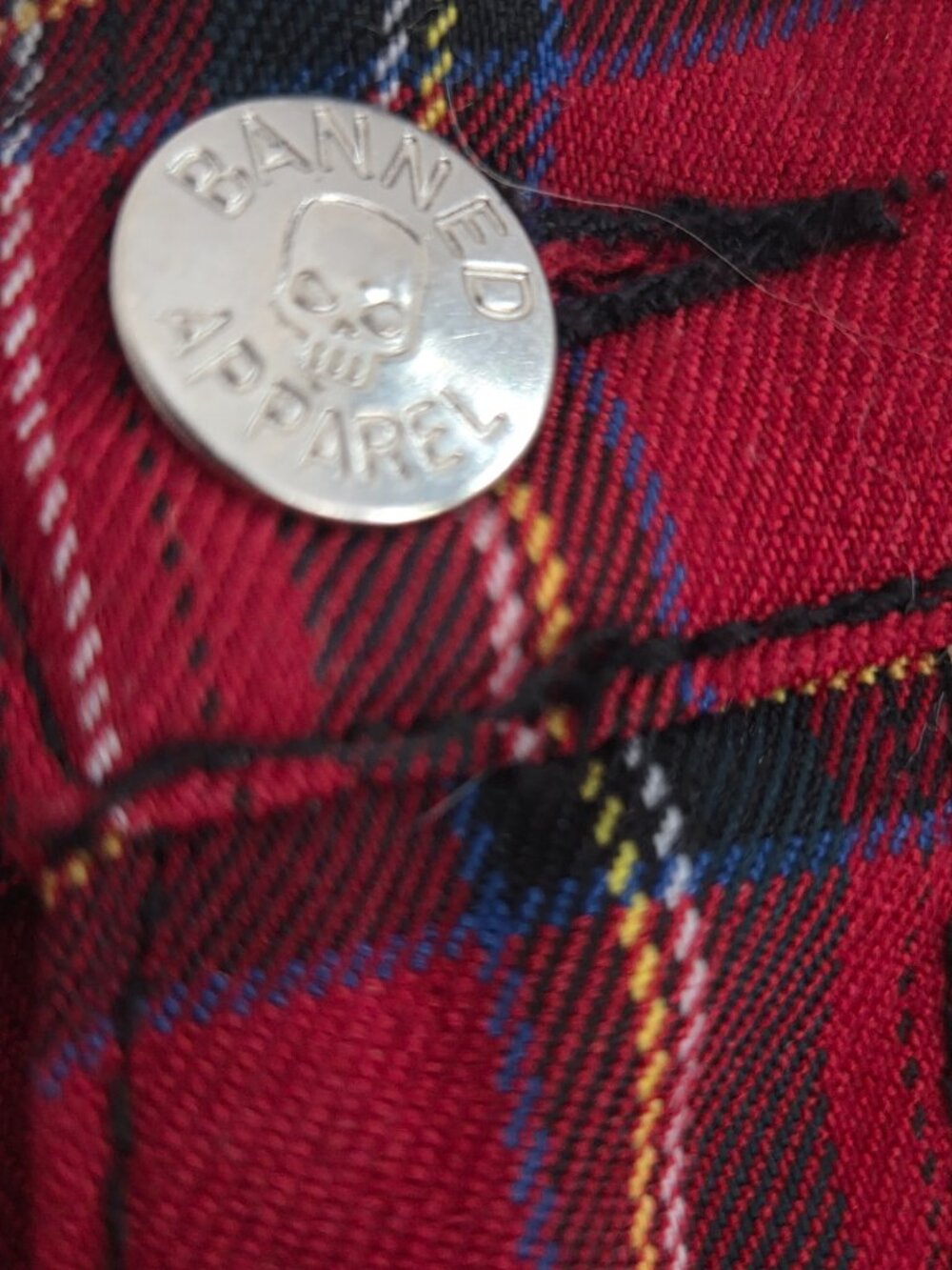 Banned Apparel Red Tartan Plaid Punk Skinny Pant Size 28 - Picture 2 of 12